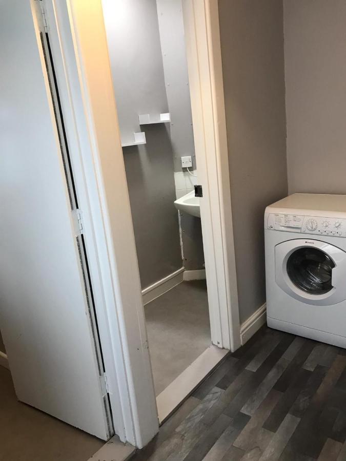 Apartment Flat With Parking Near Centre